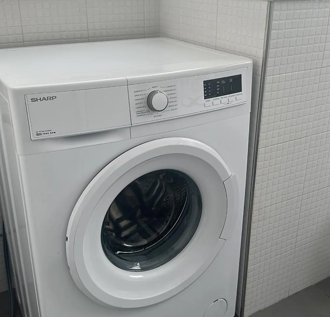 3F Apartment Μπάρι